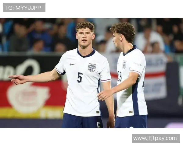 U21欧洲青年锦标赛德国队与英格兰队激战回顾与精彩瞬间分析