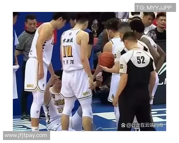 广厦与福建激战正酣CBA赛场12月3日精彩对决即将上演